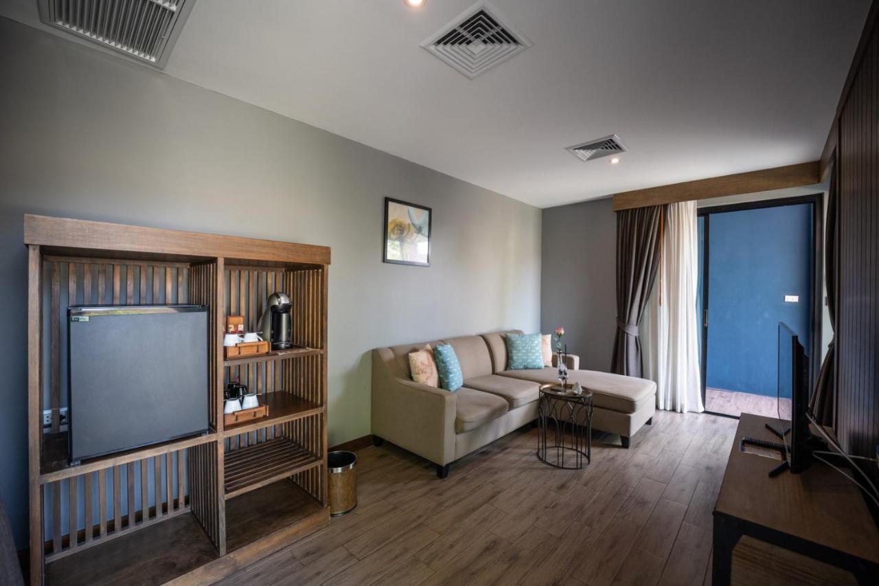 Coral Tree Villa Huahin Ча Ам Екстериор снимка